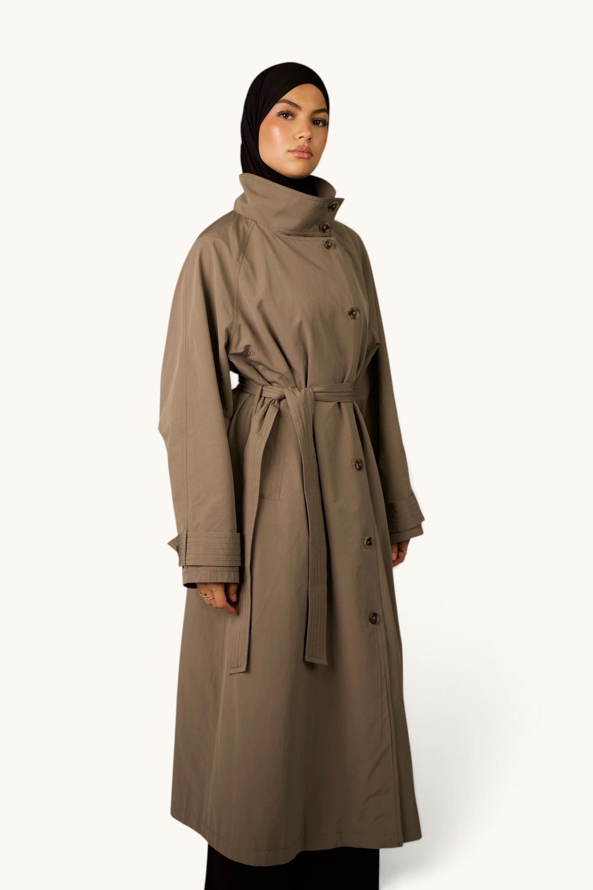LOYSANA langer Trenchcoat in Armygrün – stilvoller Mantel mit klassischem Schnitt