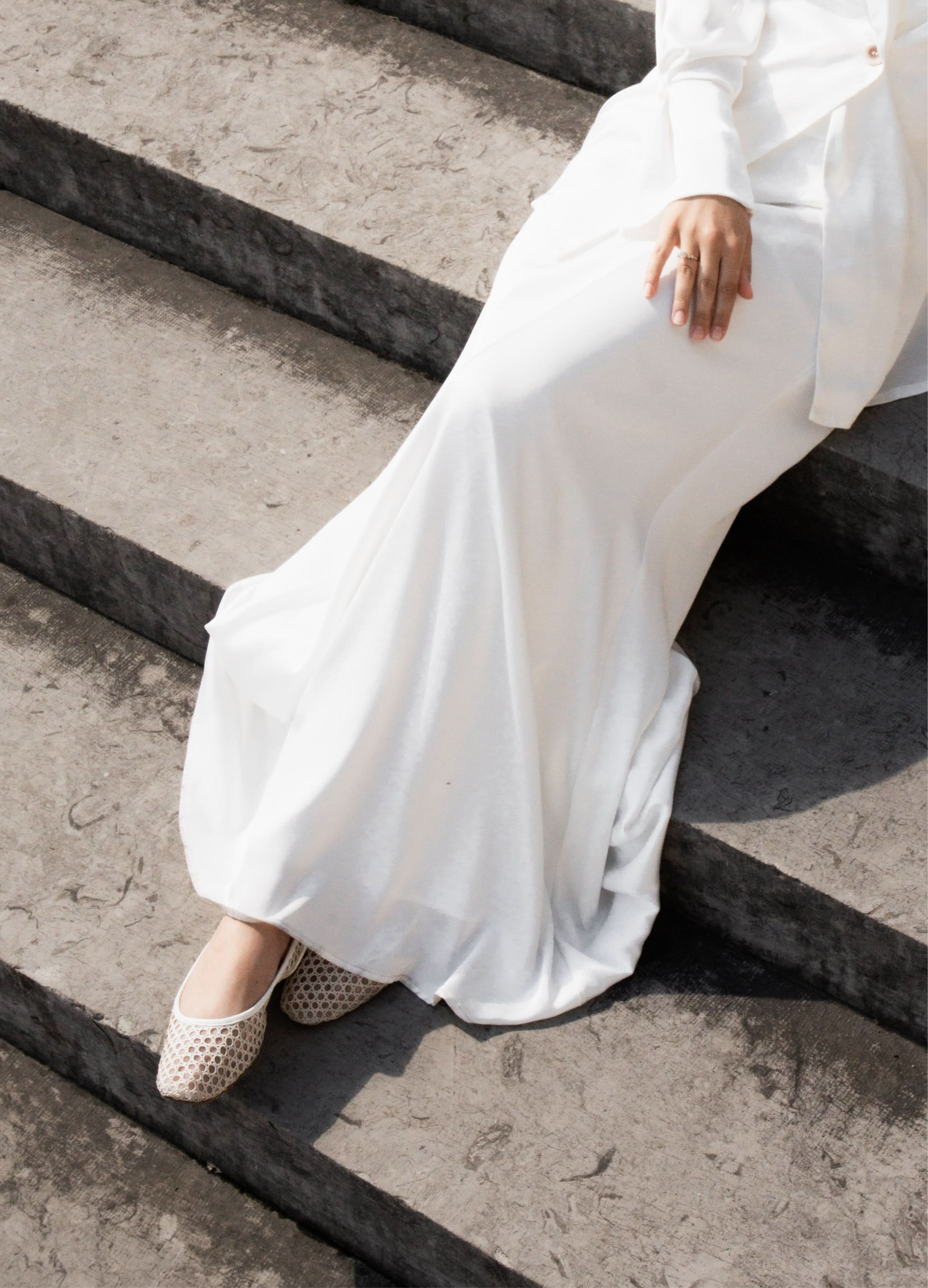 satin silk skirt - white