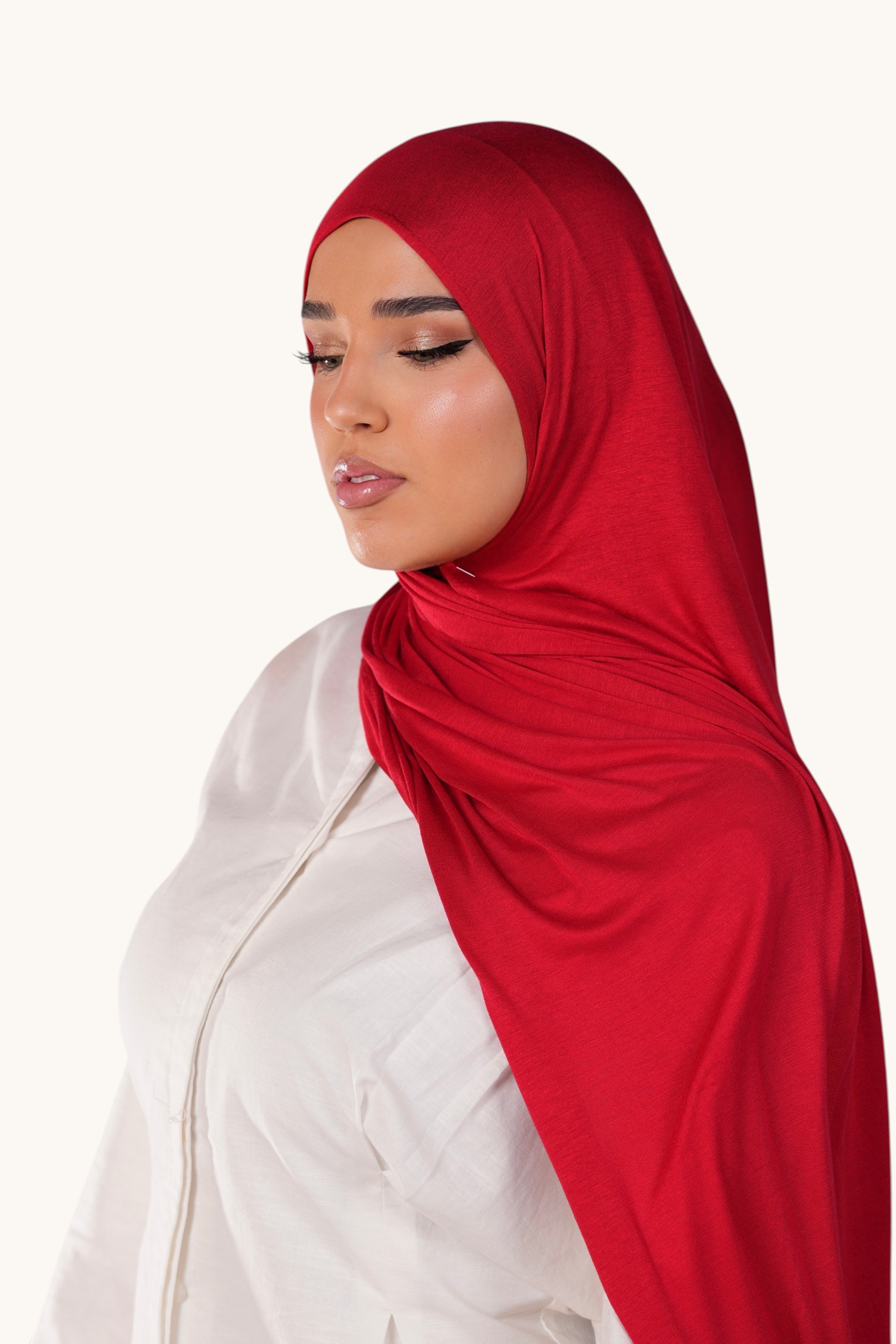 Rote Bambus-Jersey von Losyana.Shop, weiches und bequemes Stoffmuster, Nahaufnahme des Stoffes und Textur.